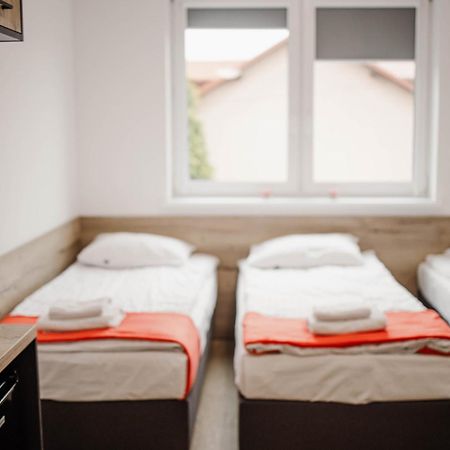 Jura Hotel Osiek Olkusz Buitenkant foto
