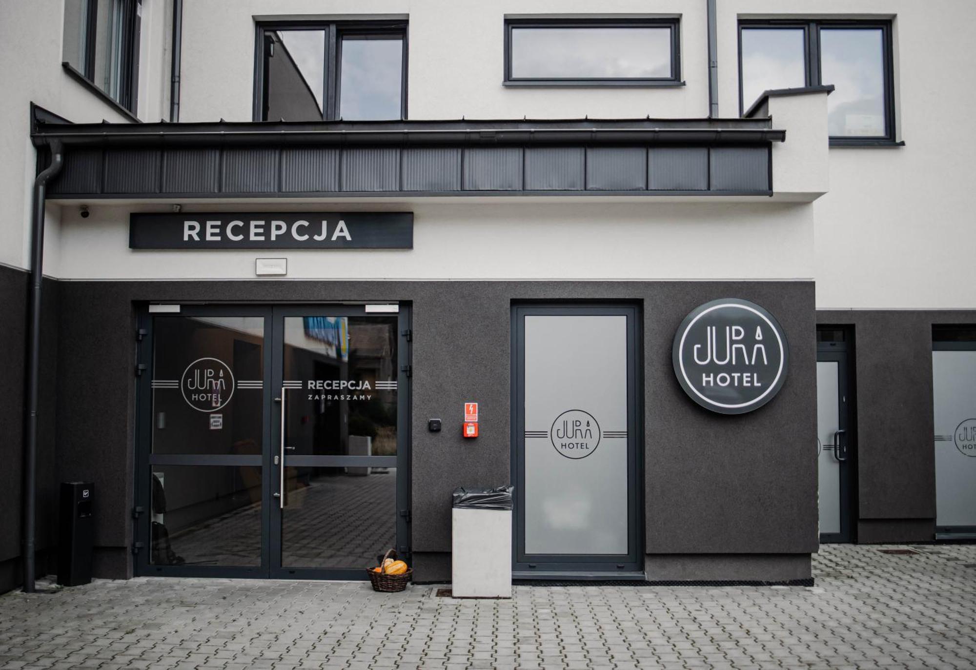 Jura Hotel Osiek Olkusz Buitenkant foto